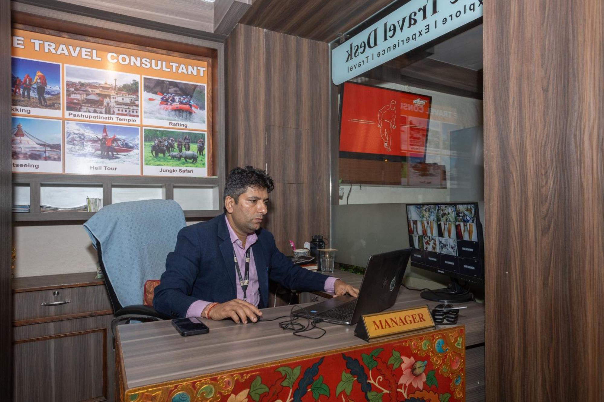 Thamel Boutique Hotel Катманду Экстерьер фото